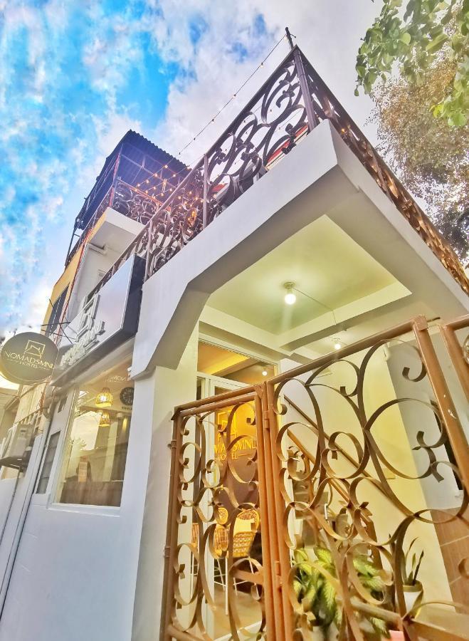 Nomadsmnl Hostel Paranaque City Buitenkant foto